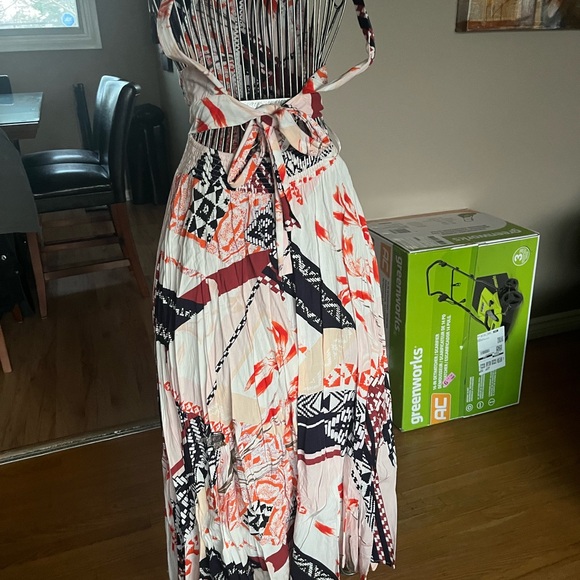 Multicolor Geometric Maxi Dress - Picture 4 of 5